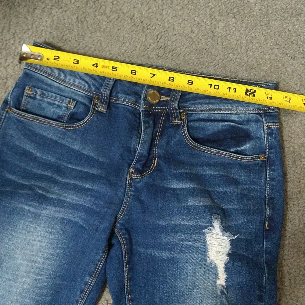 YMI Anklet Jeans - Picture 13 of 15